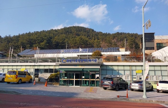 광양장애인복지관에서 개최되는 ‘2026 광양장복 노래자랑’ 참가자 모집한다. 이 사진은 광양장애인복지관 전경이다.