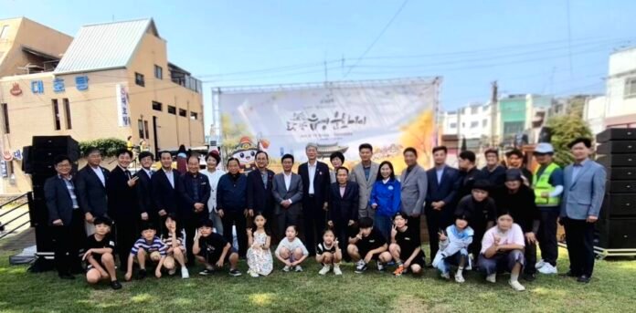 참석하신 내외빈 단체사진 읍성문화제 단체사진